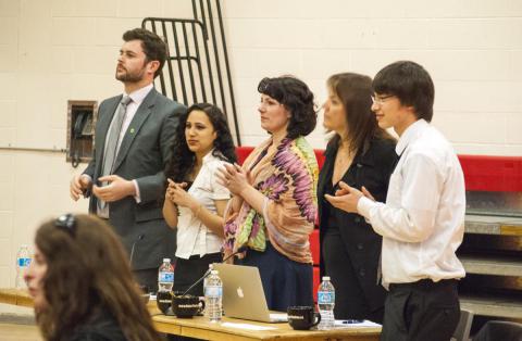 Enter the Den Judges